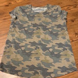 Women’s Camo Tshirt